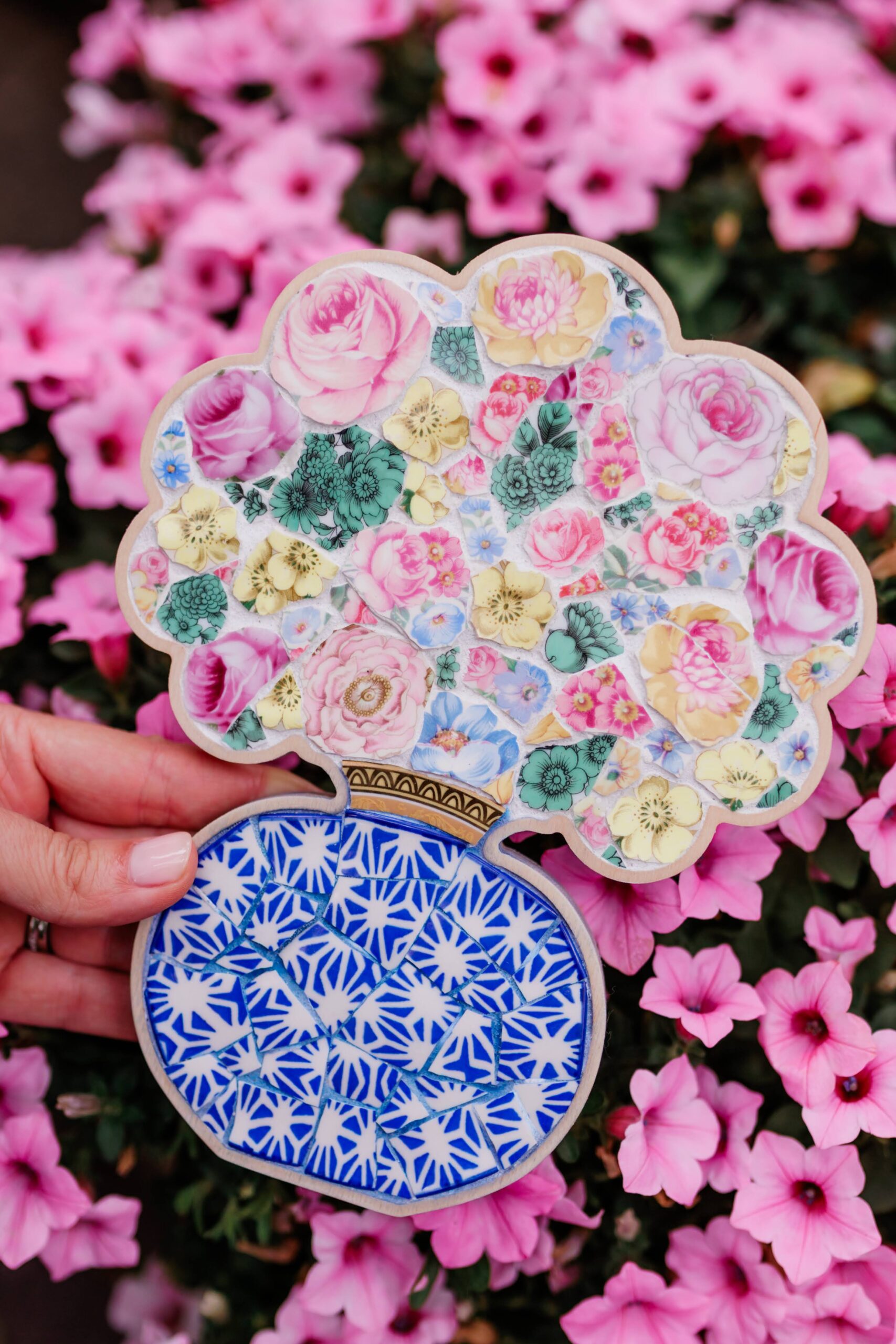 Picassiette Mosaic: Vintage China Bouquets